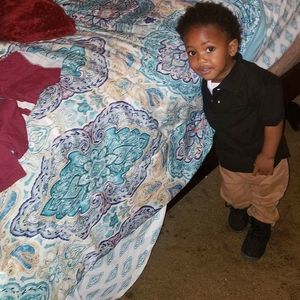 Meet your Posher, Amare